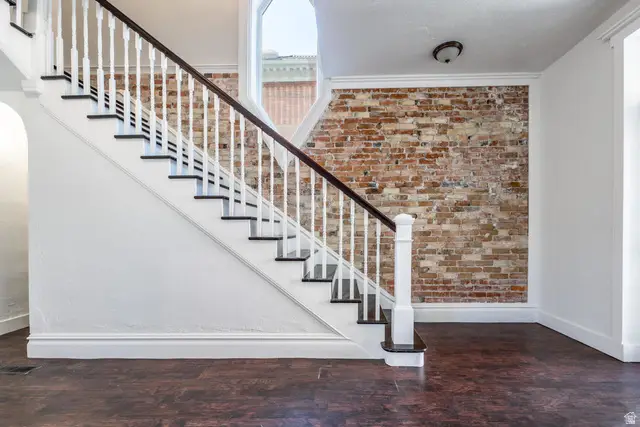 143 S 400 E, Salt Lake City, UT 84111 - #2