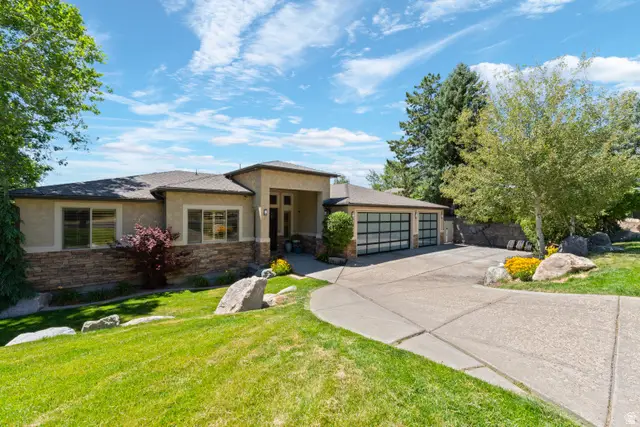 576 S 1800 E, Fruit Heights, UT 84037 - #2