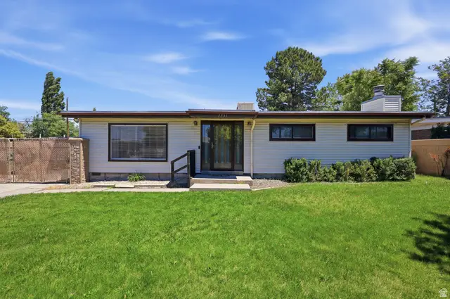3351 S 1940 W, West Valley City, UT 84119 - #1