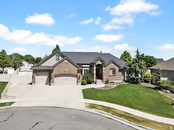 3308 W Hayden Ridge Way, Riverton, UT 84065