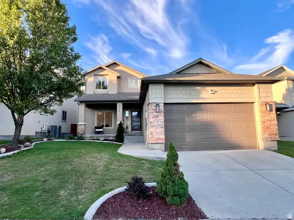 1918 W Woodview Dr N, Lehi, UT 84048
