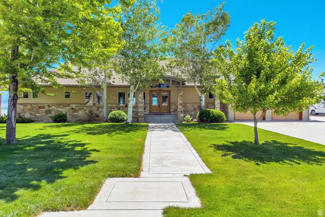 1064 S Waterside Dr, Saratoga Springs, UT 84045 - #1