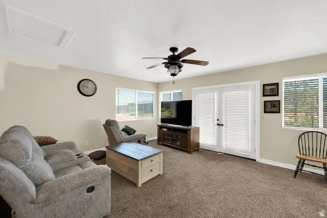4785 S Desert Dusk Rd W, Taylorsville, UT 84129 - #3