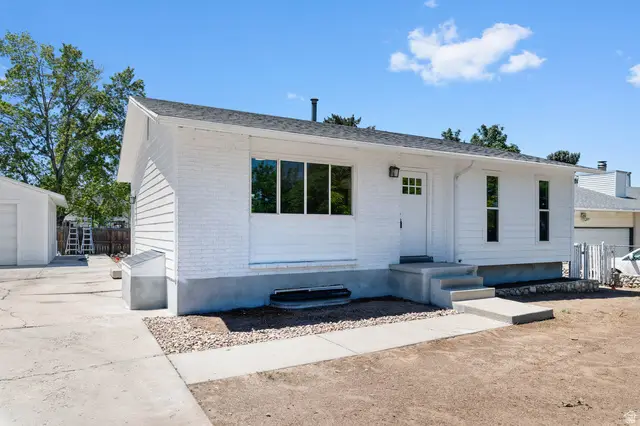 5722 S Gandalf Dr, Taylorsville, UT 84129 - #2