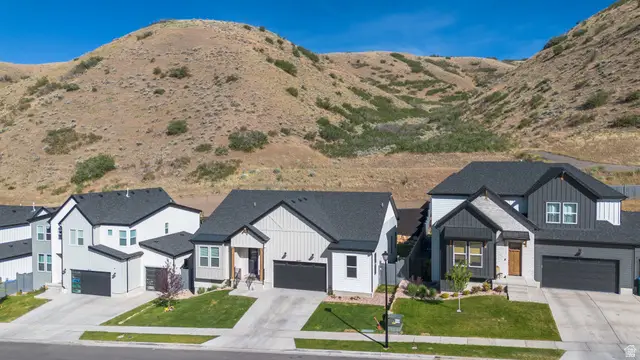 6197 N Fox Canyon Rd, Lehi, UT 84048 - #3
