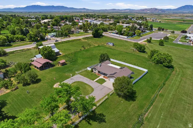 165 N State St, Richmond, UT 84333 - #3