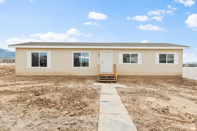 750 E 400 N #220, Mount Pleasant, UT 84647 - #1