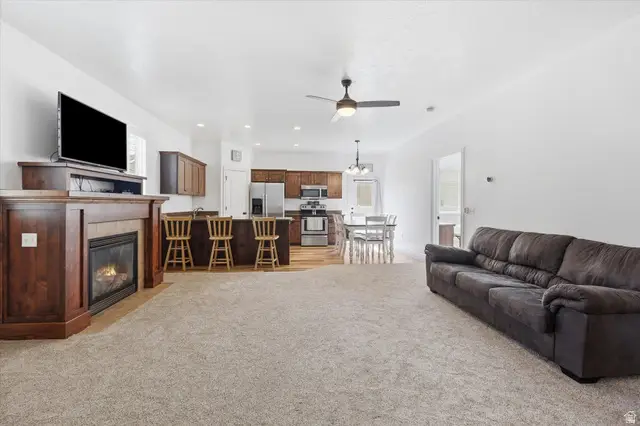 748 S 150 E, Smithfield, UT 84335 - #3