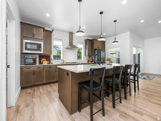 584 W 620 N, Centerville, UT 84014 - #3