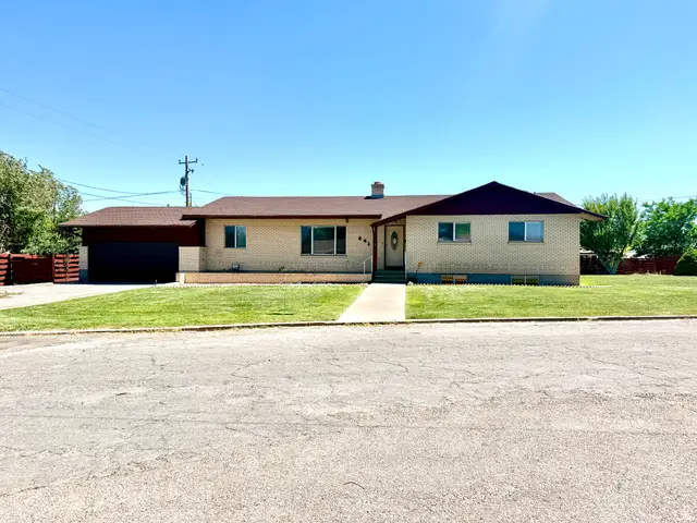 241 W 250 S, Vernal, UT 84078 - #1