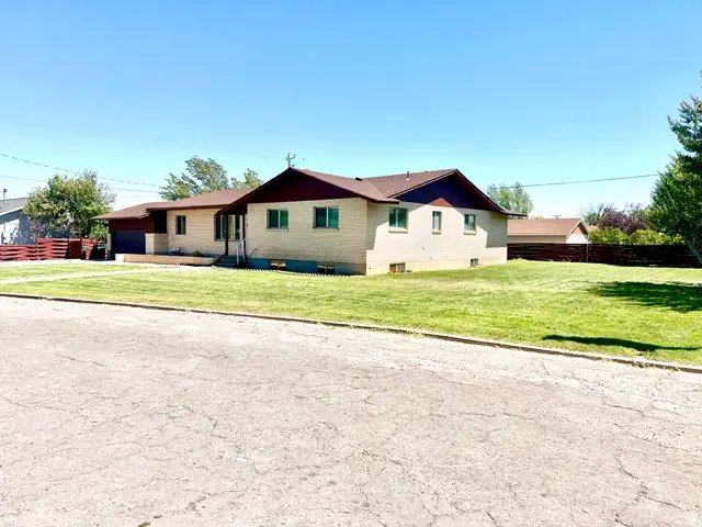 241 W 250 S, Vernal, UT 84078 - #2
