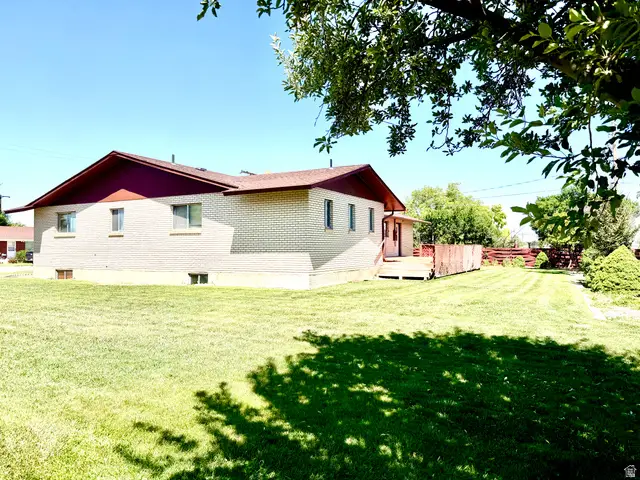 241 W 250 S, Vernal, UT 84078 - #3