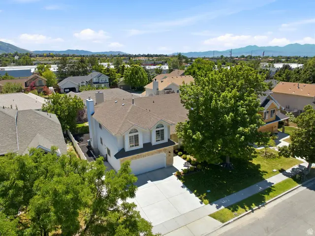 2154 E New Horizon Dr, Sandy, UT 84093 - #1