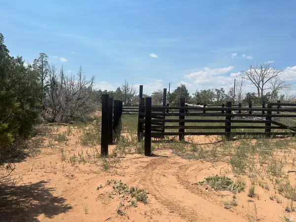 4842 W 1375 S #8, Roosevelt, UT 84066