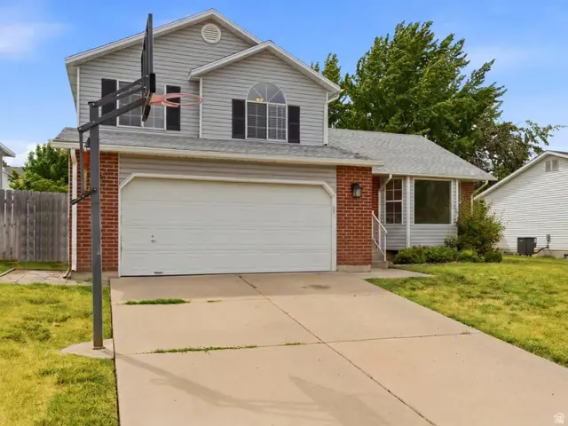 431 W Creekside Ln, Kaysville, UT 84037 - #2