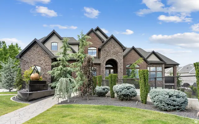 9126 S Wasatch Peak Cir W, West Jordan, UT 84088 - #3