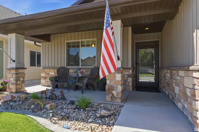 384 W 1530 N, Logan, UT 84341 - #3
