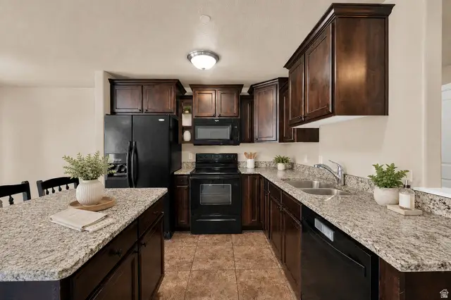 909 S Main St #G, Layton, UT 84041 - #3