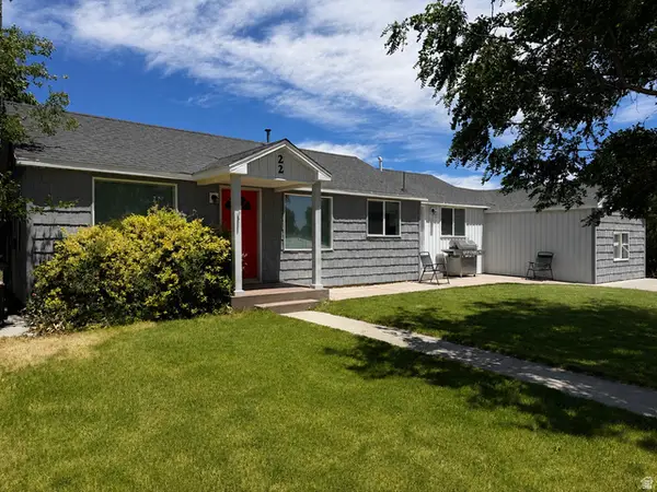 22 W 300 N, Blanding, UT 84511