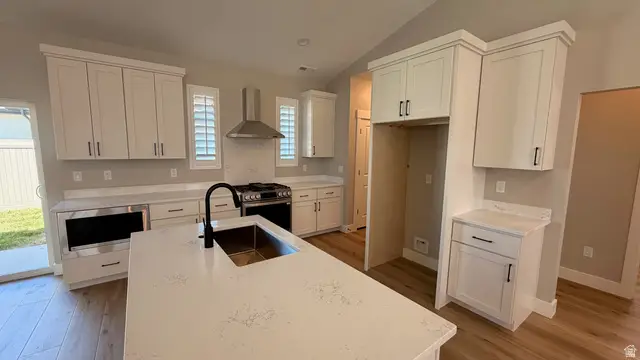 6093 W Mcalpine Ln, West Valley City, UT 84128 - #2