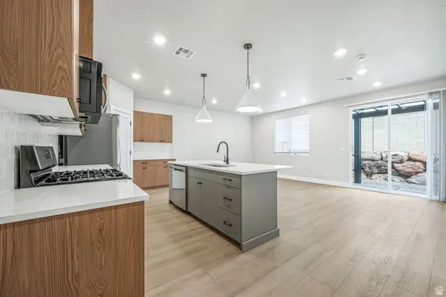 3983 E Razor Dr #121, Washington, UT 84780 - #2