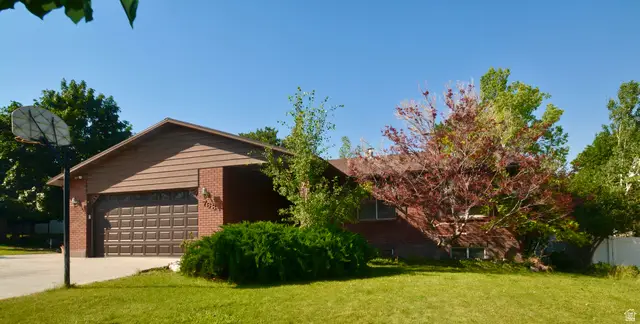 768 Crestview Dr, Tooele, UT 84074 - #1