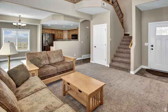 1409 E Verona Creek Way S, South Ogden, UT 84405 - #3