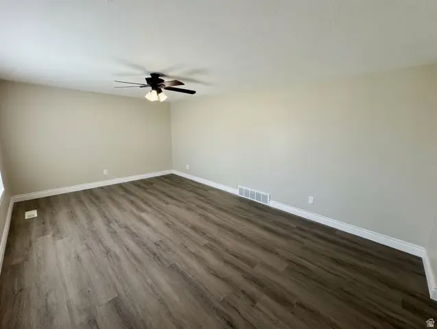 1105 Mala Dr, Layton, UT 84041 - #3