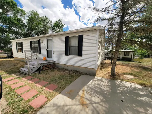 570 Pinion St, Sunnyside, UT 84539 - #1