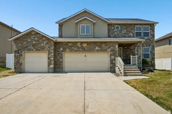 8224 S Oak Vista Dr, West Jordan, UT 84081