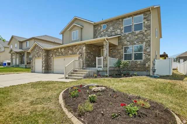 8224 S Oak Vista Dr, West Jordan, UT 84081 - #3