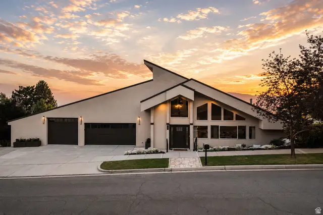 88 S Moss Hill Dr E, Bountiful, UT 84010 - #1