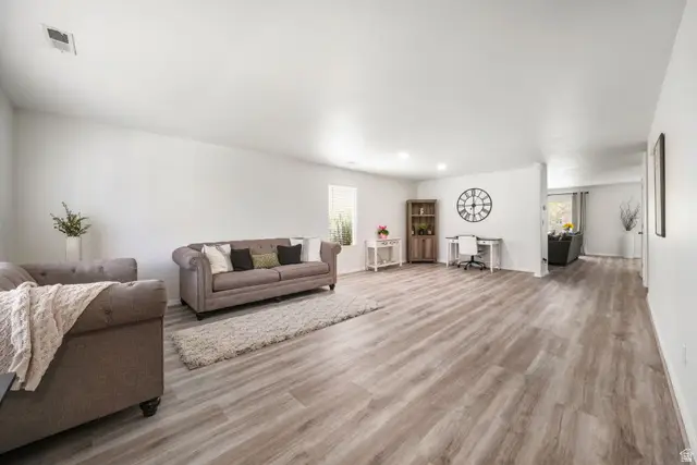 3993 W Kapalua, Cedar Hills, UT 84062 - #3