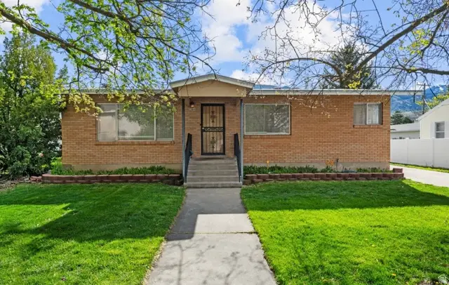 366 S 500 E, River Heights, UT 84321 - #1
