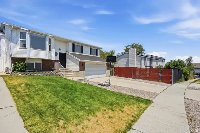 3706 S Bronco Cir W, Magna, UT 84044 - #2