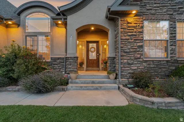 203 N 2925 W, West Point, UT 84015 - #2