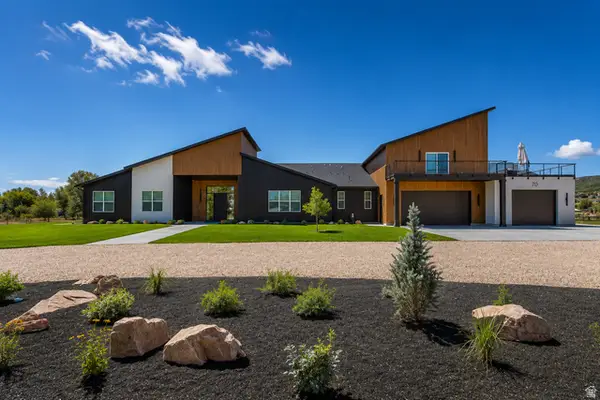 70 W 350 St S, Garden City, UT 84028