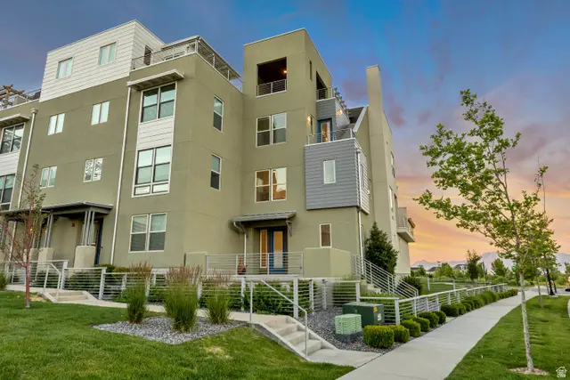 5172 W Lake Ave, South Jordan, UT 84009 - #1