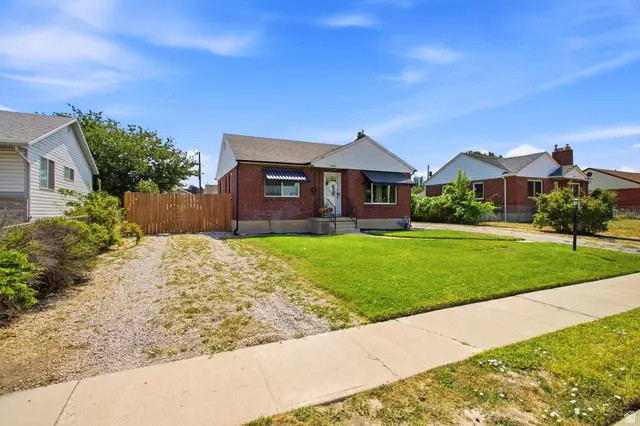 7405 S Locust St, Midvale, UT 84047 - #3
