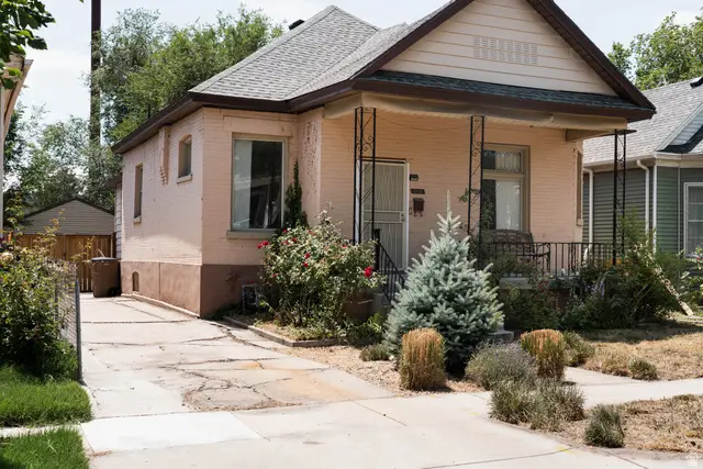 1045 W Euclid Ave, Salt Lake City, UT 84104 - #3