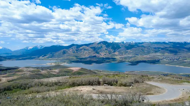 1816 E Peak View Dr, Hideout, UT 84036 - #3