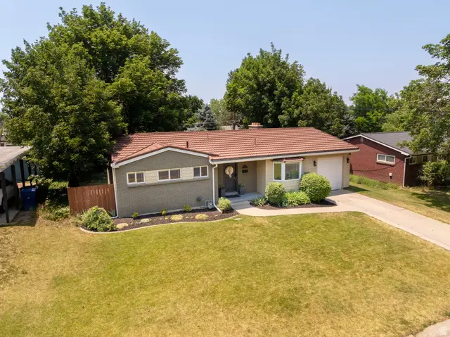 3340 S Santa Rosa Dr, Millcreek, UT 84109 - #2
