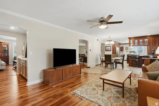 2156 E Gambel Oak Dr, Sandy, UT 84092 - #2