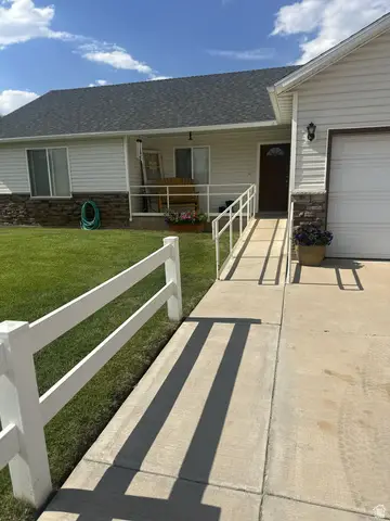 161 E 1080 S, Roosevelt, UT 84066 - #2