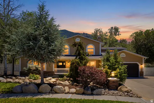 2744 E Woodhampton Cir, Sandy, UT 84092 - #1