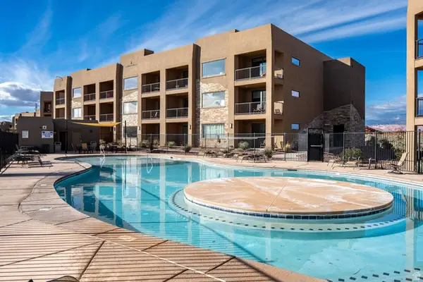 5260 N 5260 W Villas West Dr 3-302 W, Hurricane, UT 84737