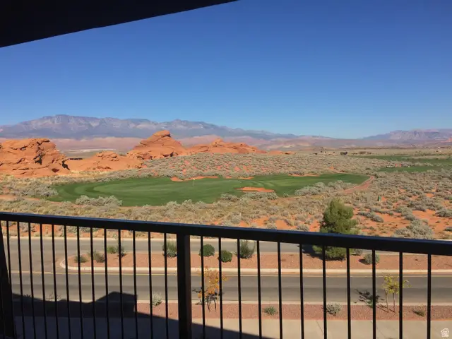 5260 N 5260 W Villas West Dr 3-302 W, Hurricane, UT 84737 - #3