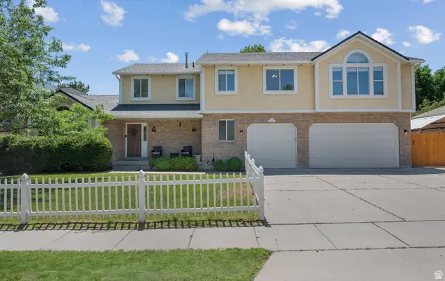 1726 E Wasatch Blvd, Sandy, UT 84092 - #1