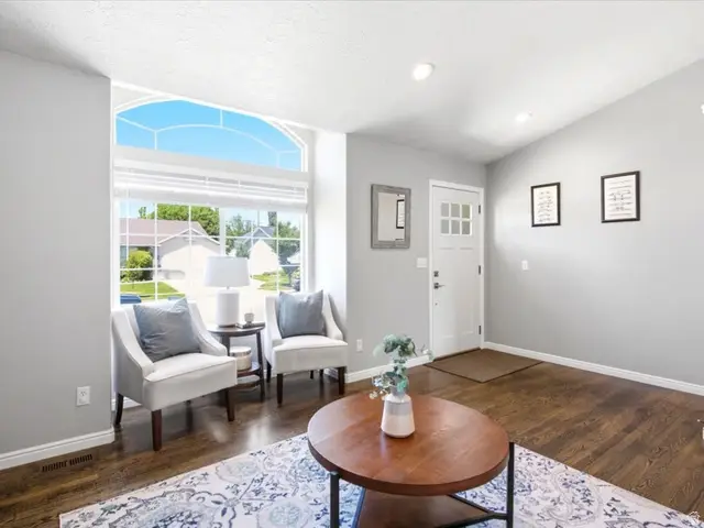 1519 W Granite Dr, Layton, UT 84041 - #3