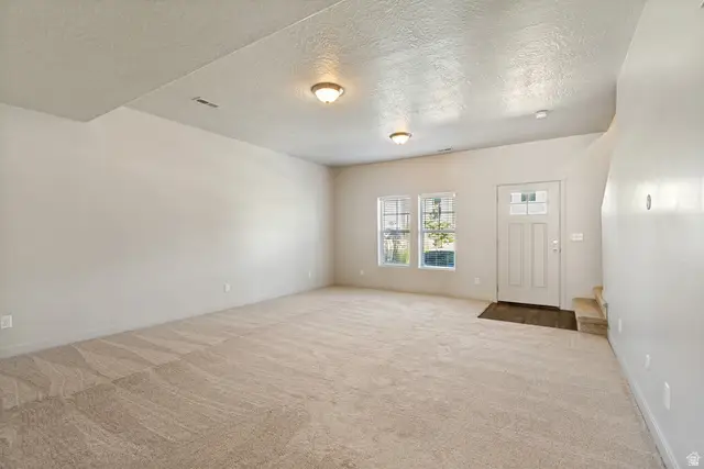 665 E 380 N, Vineyard, UT 84059 - #3